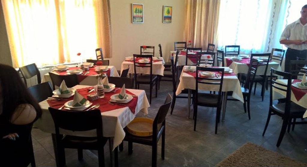 Gostionica Lazic Hotel Zvornik Buitenkant foto
